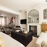 The Kensington House By Hok Living